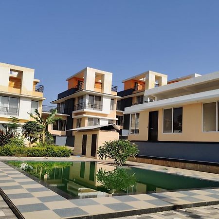 Royal Meadows - Igatpuri Bungalow C מראה חיצוני תמונה