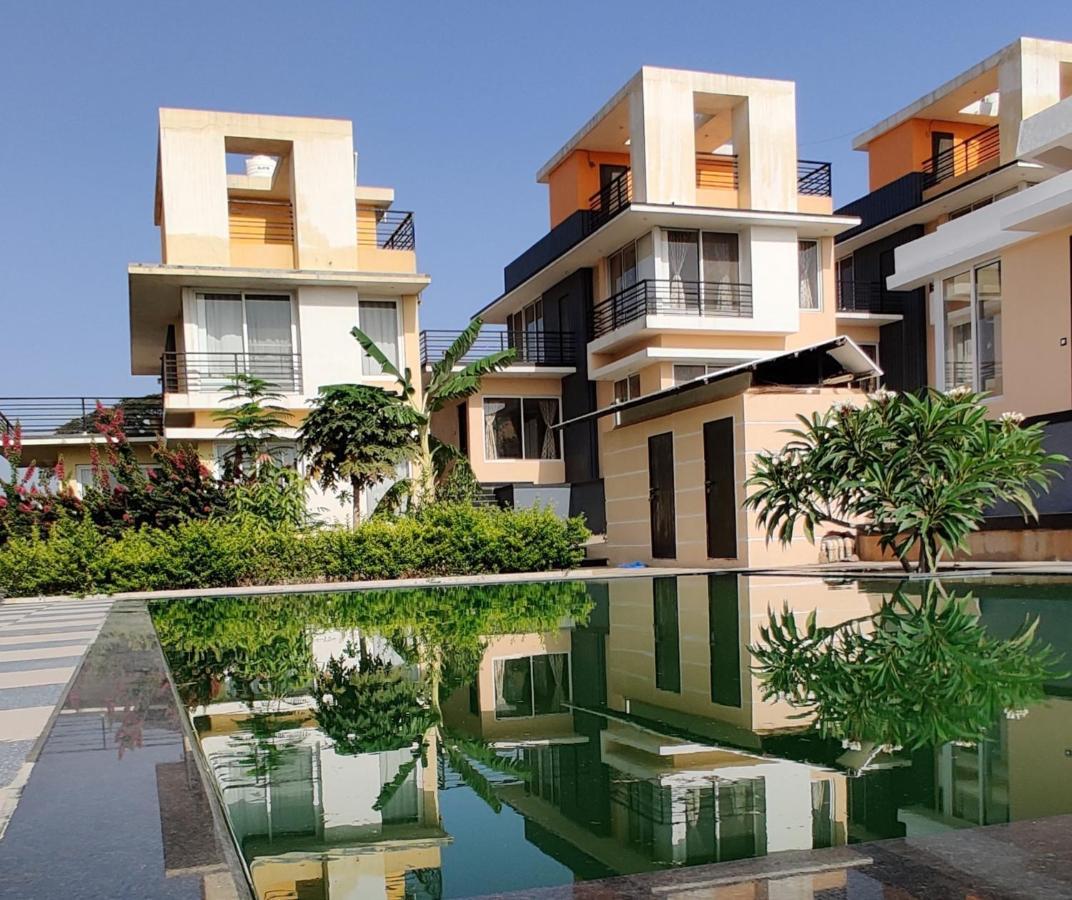 Royal Meadows - Igatpuri Bungalow C מראה חיצוני תמונה