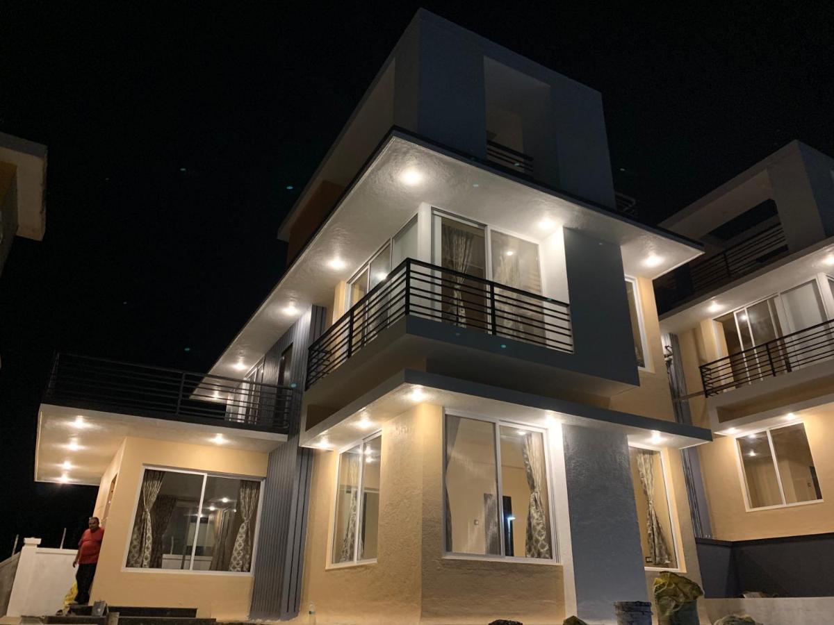 Royal Meadows - Igatpuri Bungalow C מראה חיצוני תמונה
